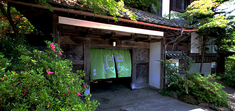 ようこそ「塵表閣」へ